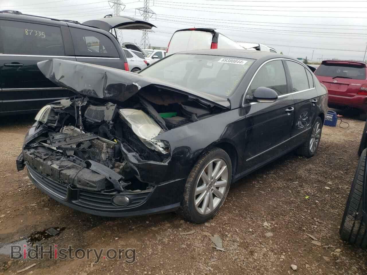 Фотография WVWJK7ANXAE068778 - VOLKSWAGEN PASSAT 2010
