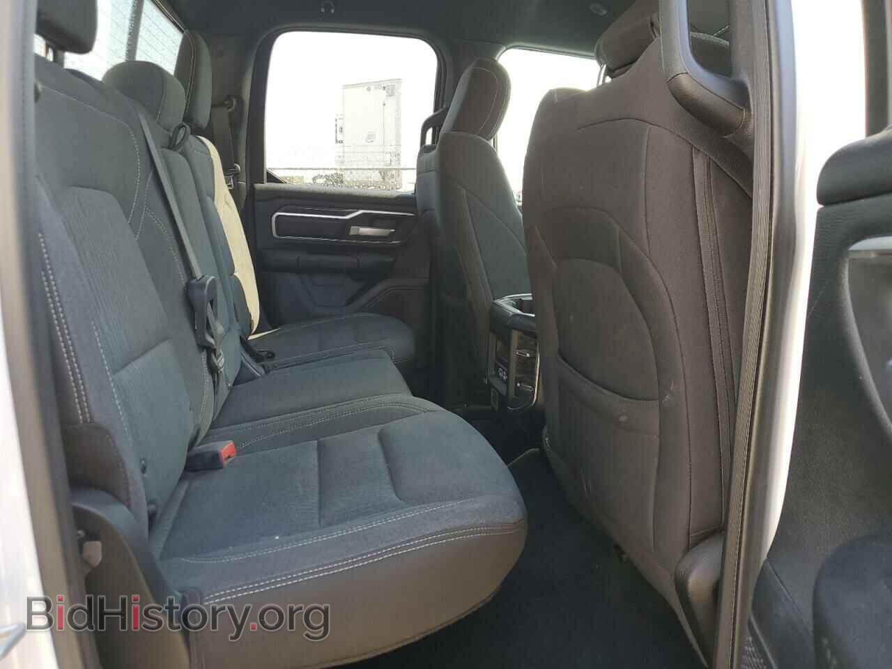 2019 RAM 1500 - VIN: 1C6SRFBT1KN557554 - Фото 10