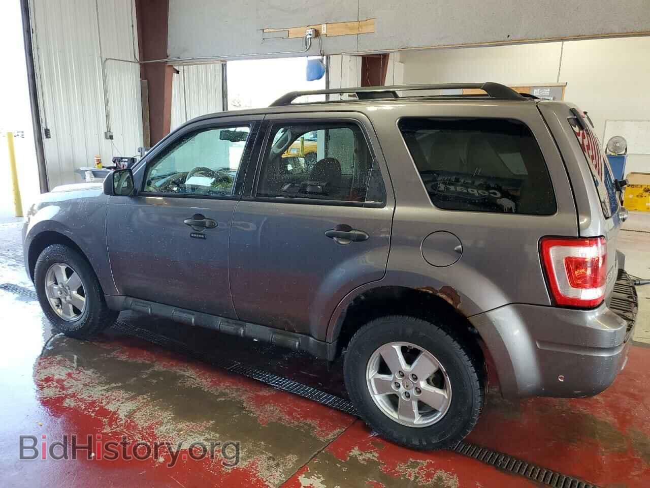 2011 FORD ESCAPE - VIN: 1FMCU9D73BKA03197 - Photo 2