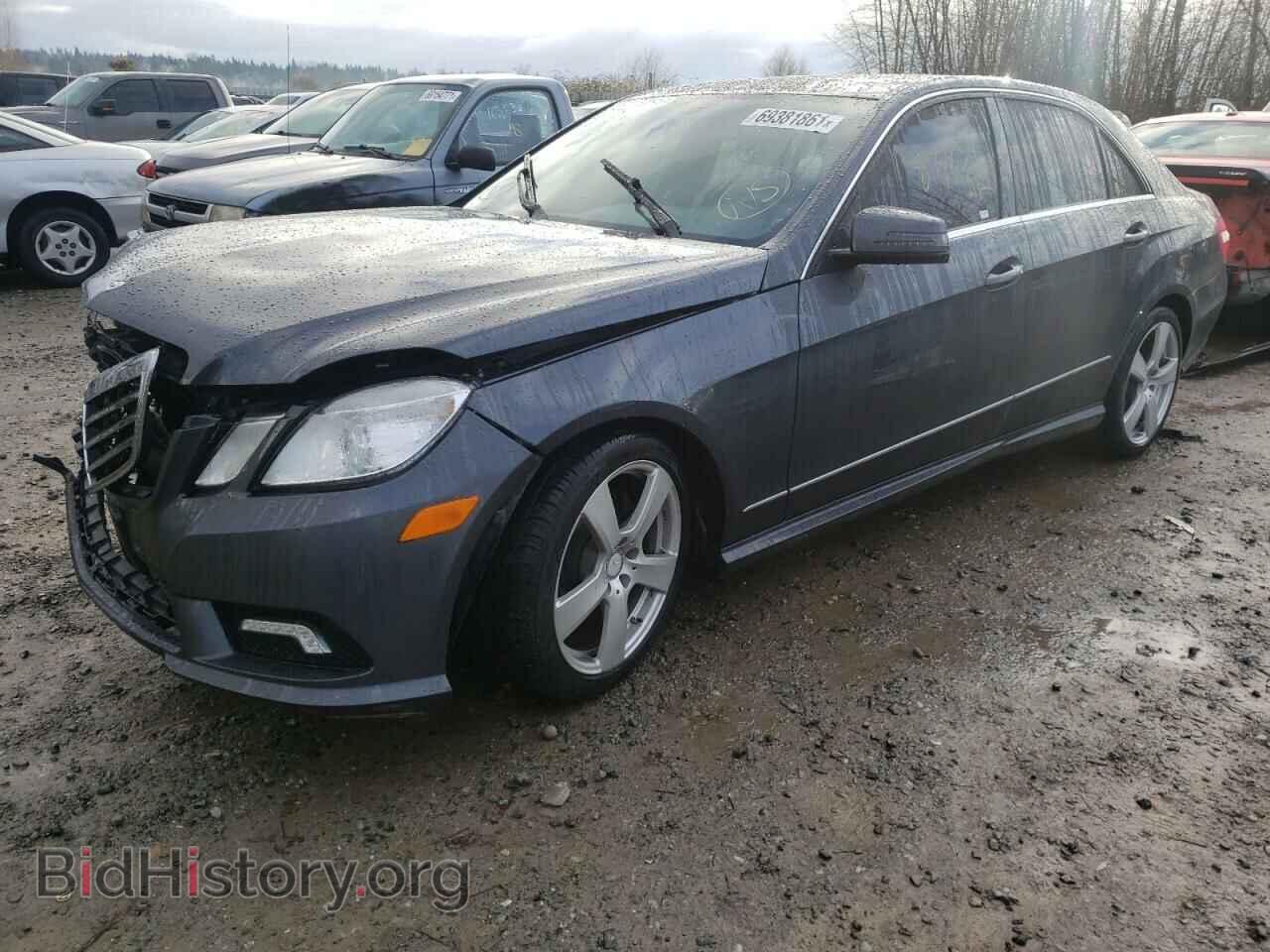 2011 MERCEDES-BENZ E-CLASS - VIN: WDDHF5GB3BA452274 - Фото 2