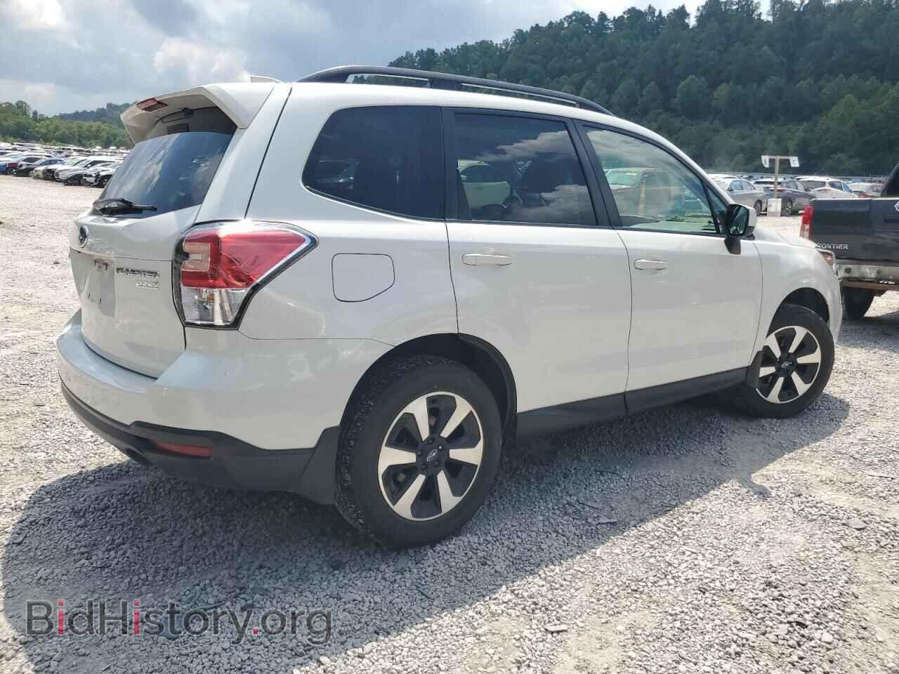 2017 SUBARU FORESTER - VIN: JF2SJAEC2HH506099 - Фото 3
