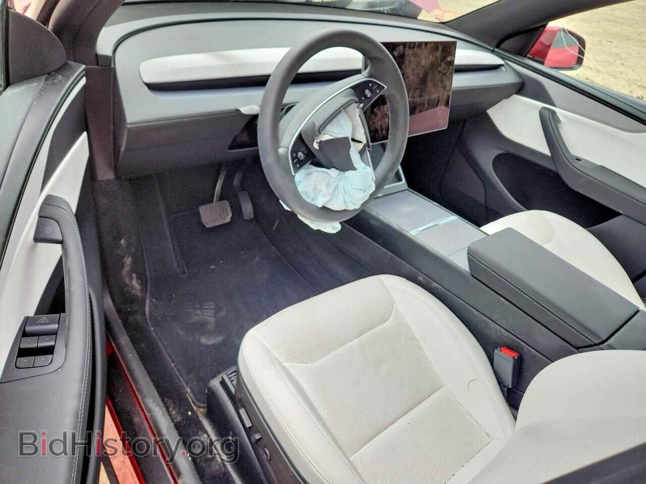 2026 TESLA MODEL Y - VIN: 7SAYGDEE7TA676896 - Фото 8