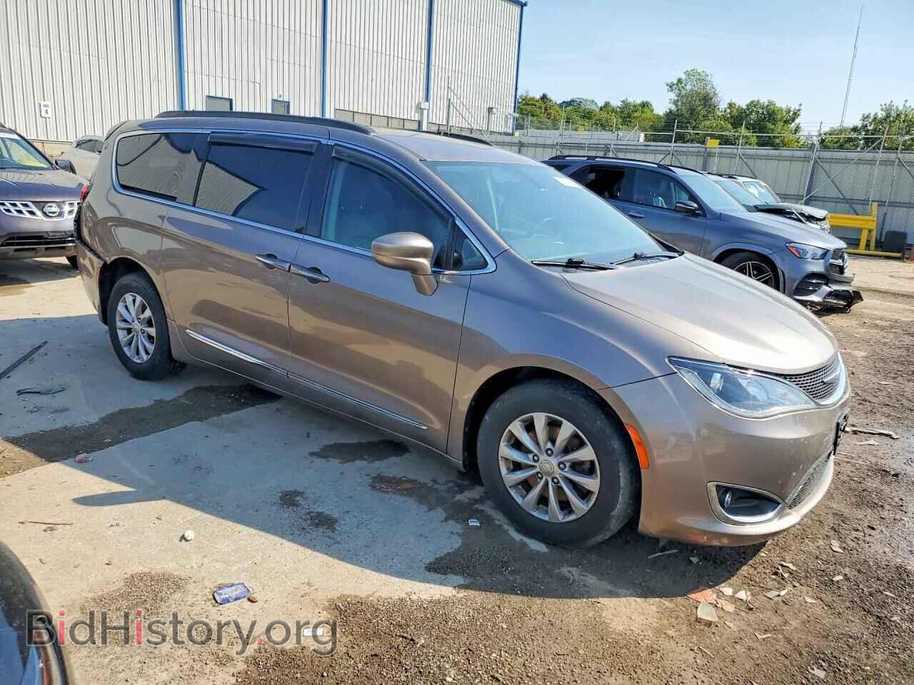 2017 CHRYSLER PACIFICA - VIN: 2C4RC1BG7HR803727 - Photo 4