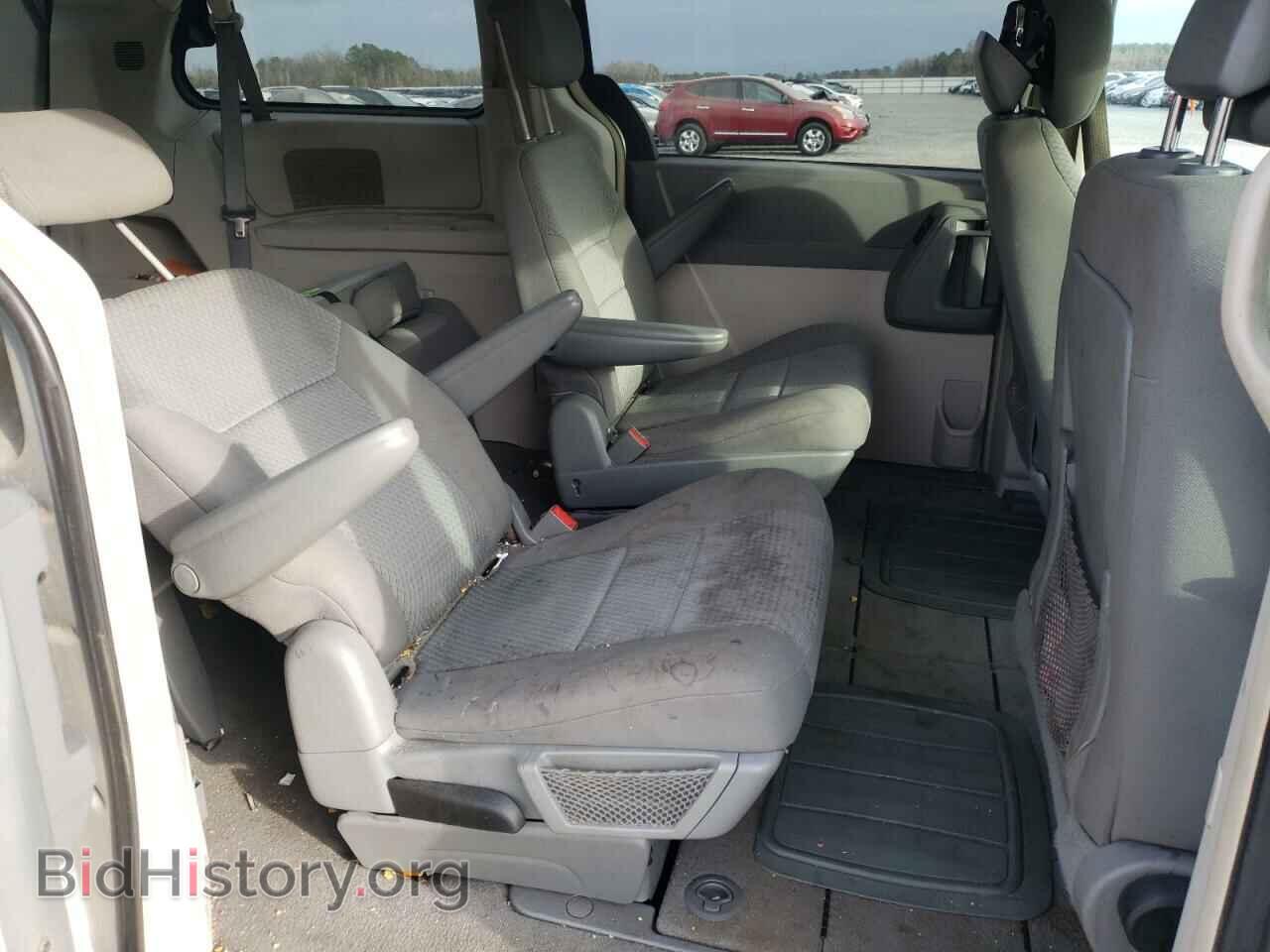 2010 CHRYSLER MINIVAN - VIN: 2A4RR5D1XAR413235 - Фото 6