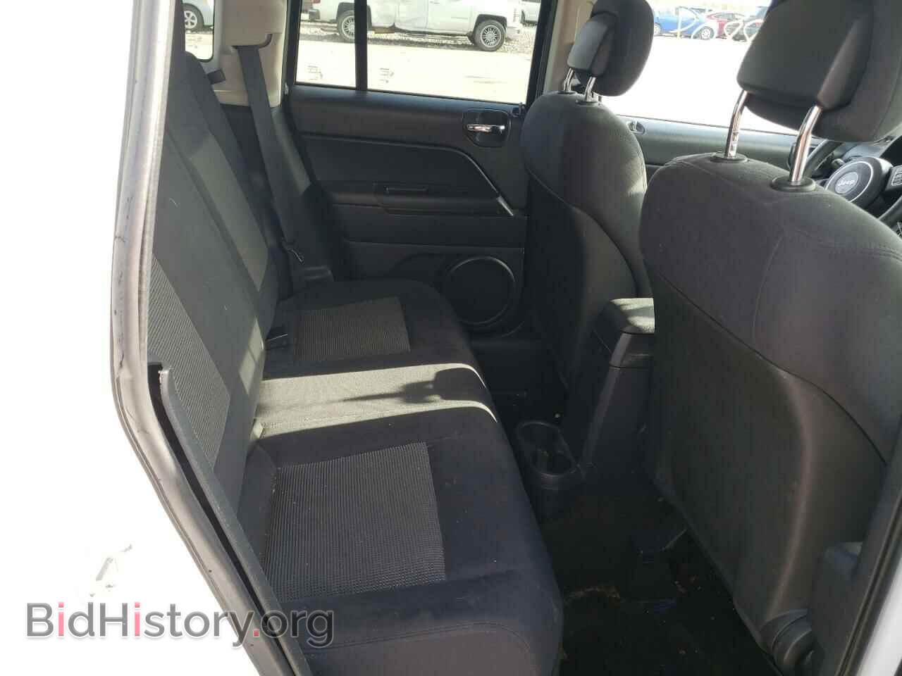 2011 JEEP COMPASS - VIN: 1J4NT1FB2BD229376 - Photo 6