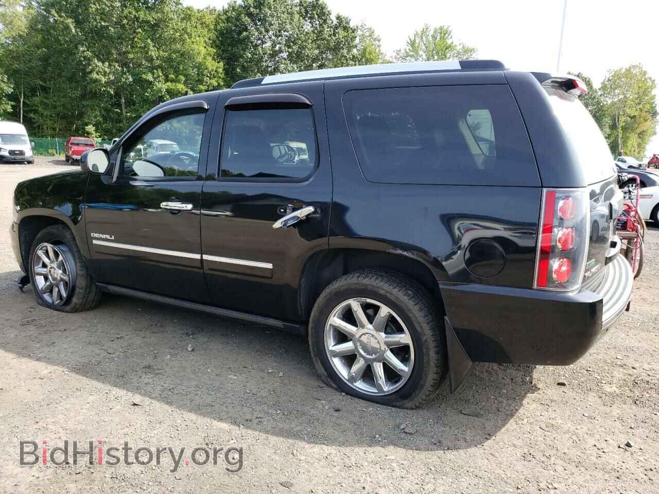 2011 GMC YUKON - VIN: 1GKS2EEF0BR105587 - Фото 2