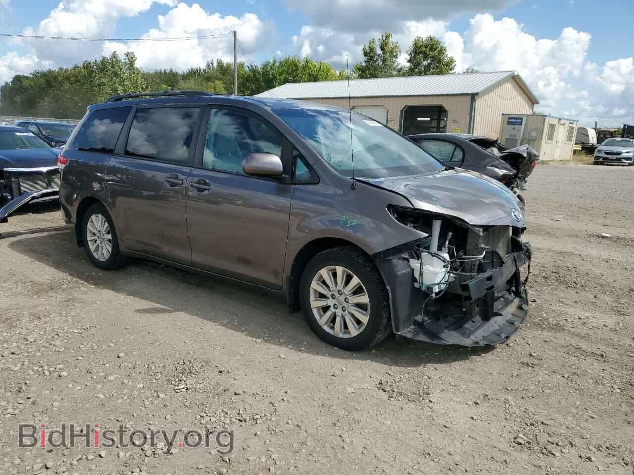 2013 TOYOTA All Models - VIN: 5TDDK3DC8DS066123 - Photo 4