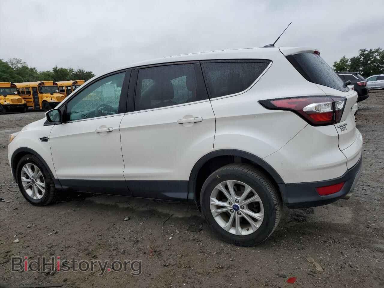 2017 FORD ESCAPE - VIN: 1FMCU0GD7HUC44237 - Фото 2