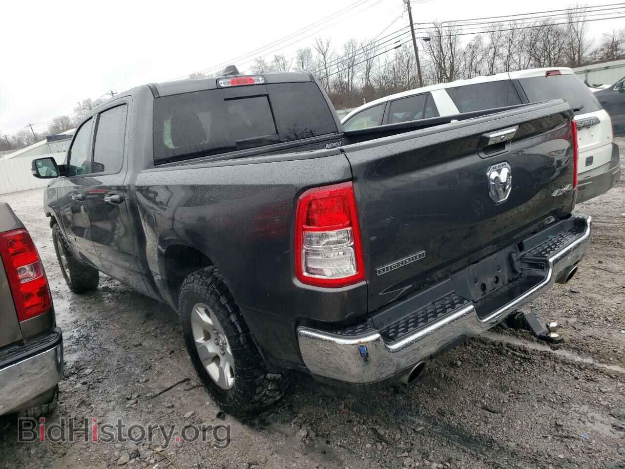 2019 RAM 1500 - VIN: 1C6SRFFTXKN739425 - Фото 2