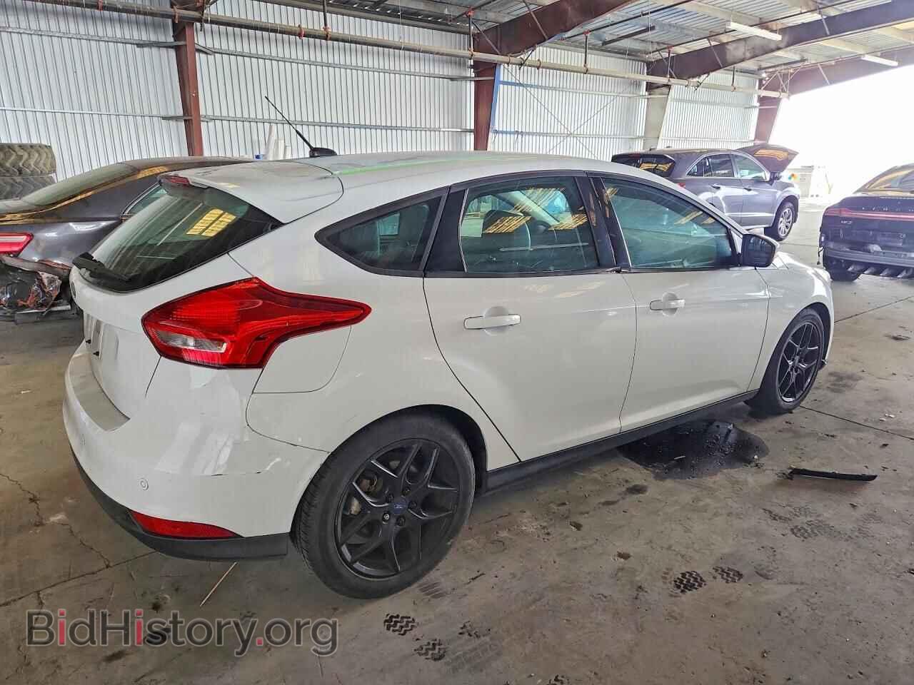 2016 FORD FOCUS - VIN: 1FADP3K2XGL256013 - Фото 3