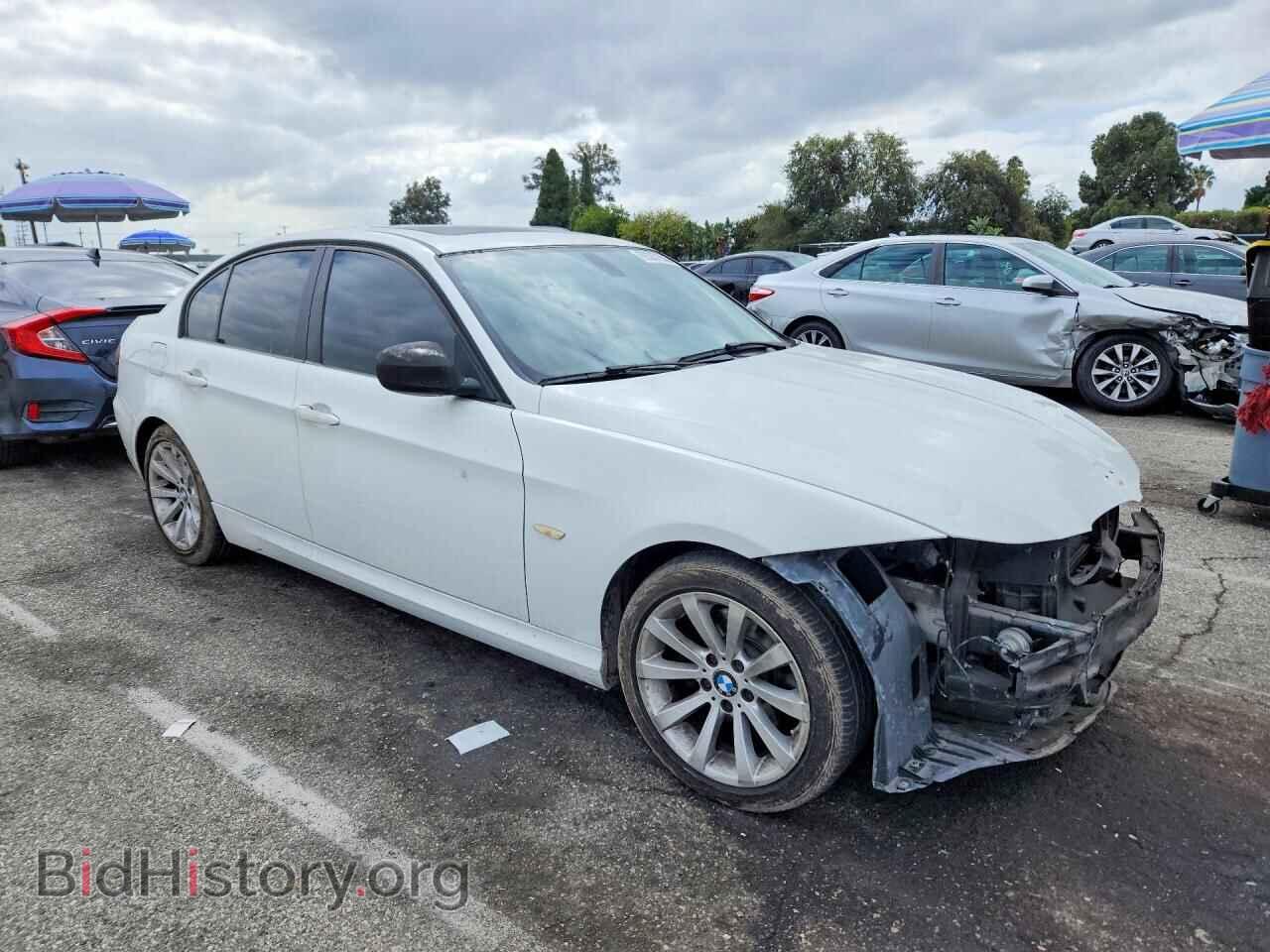 2011 BMW 3 SERIES - VIN: WBAPH5C57BF093463 - Фото 4