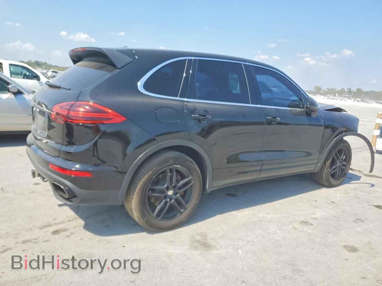 2016 PORSCHE CAYENNE - VIN: WP1AA2A25GLA02637 - Photo 3