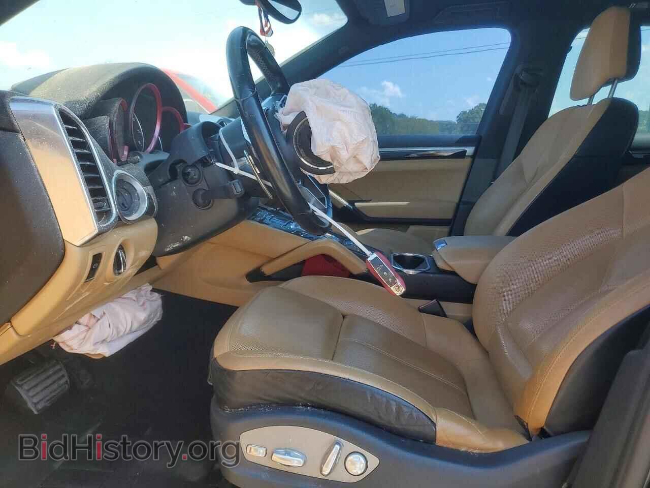 2016 PORSCHE CAYENNE - VIN: WP1AA2A25GLA02637 - Photo 7