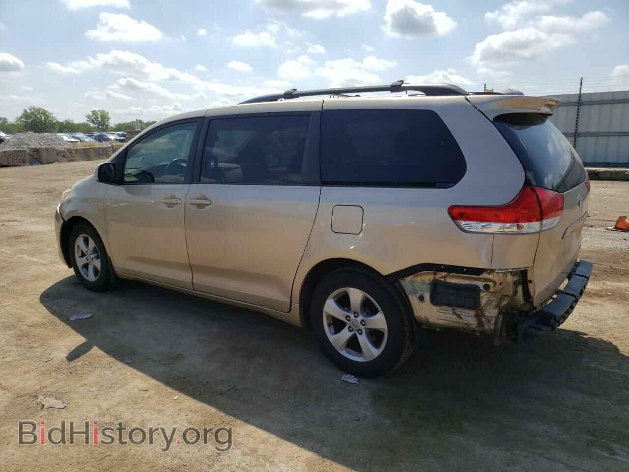 2012 TOYOTA All Models - VIN: 5TDKK3DC3CS209789 - Фото 2