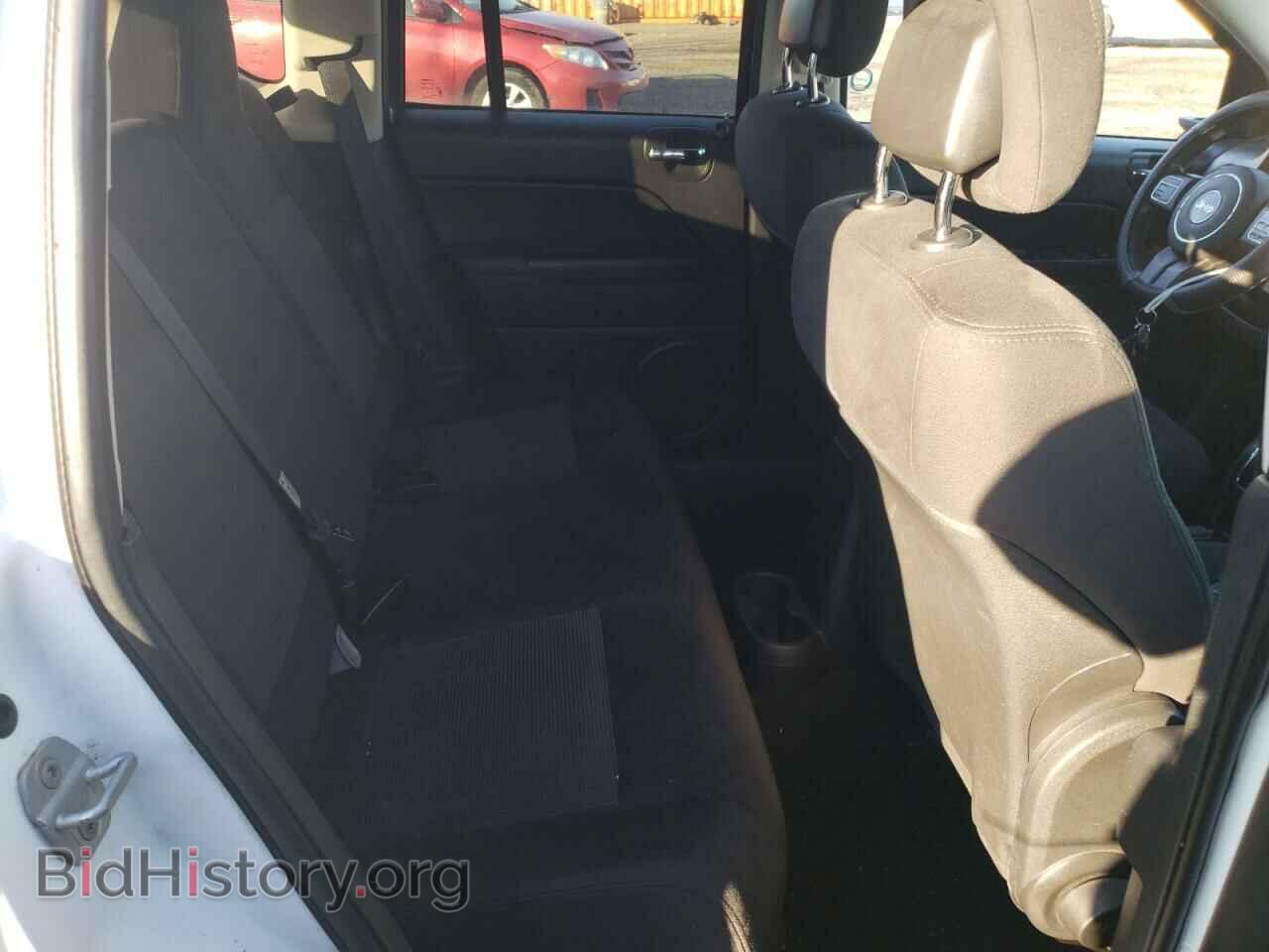 2011 JEEP COMPASS - VIN: 1J4NF4FB1BD265925 - Фото 6