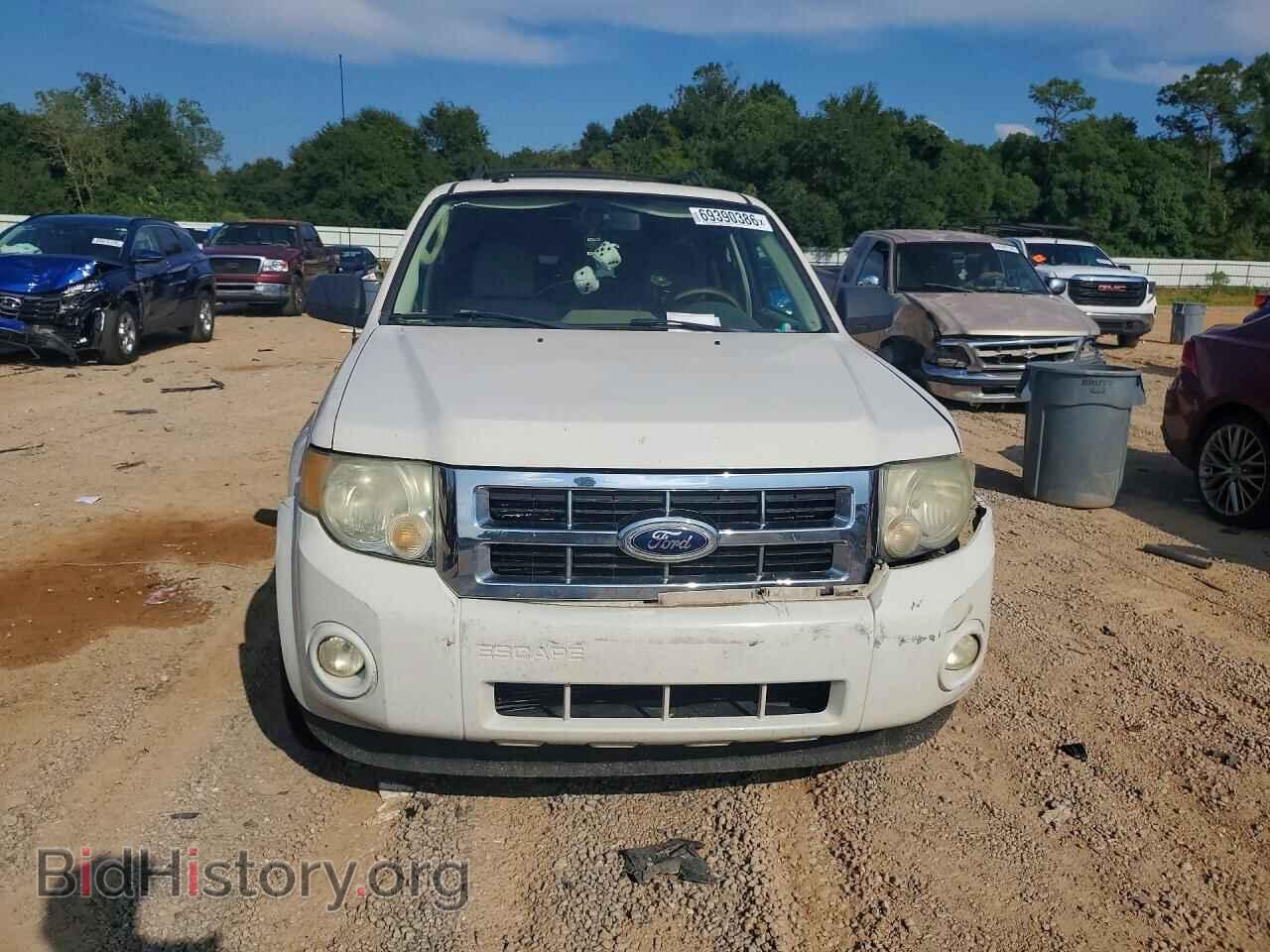 2011 FORD ESCAPE - VIN: 1FMCU0D76BKA04016 - Photo 5