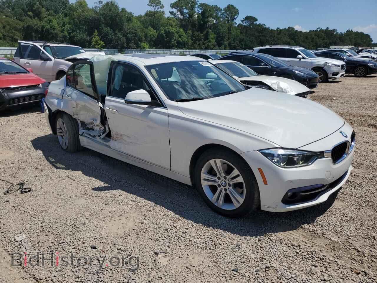 2017 BMW 3 SERIES - VIN: WBA8D9C33HA011188 - Фото 4