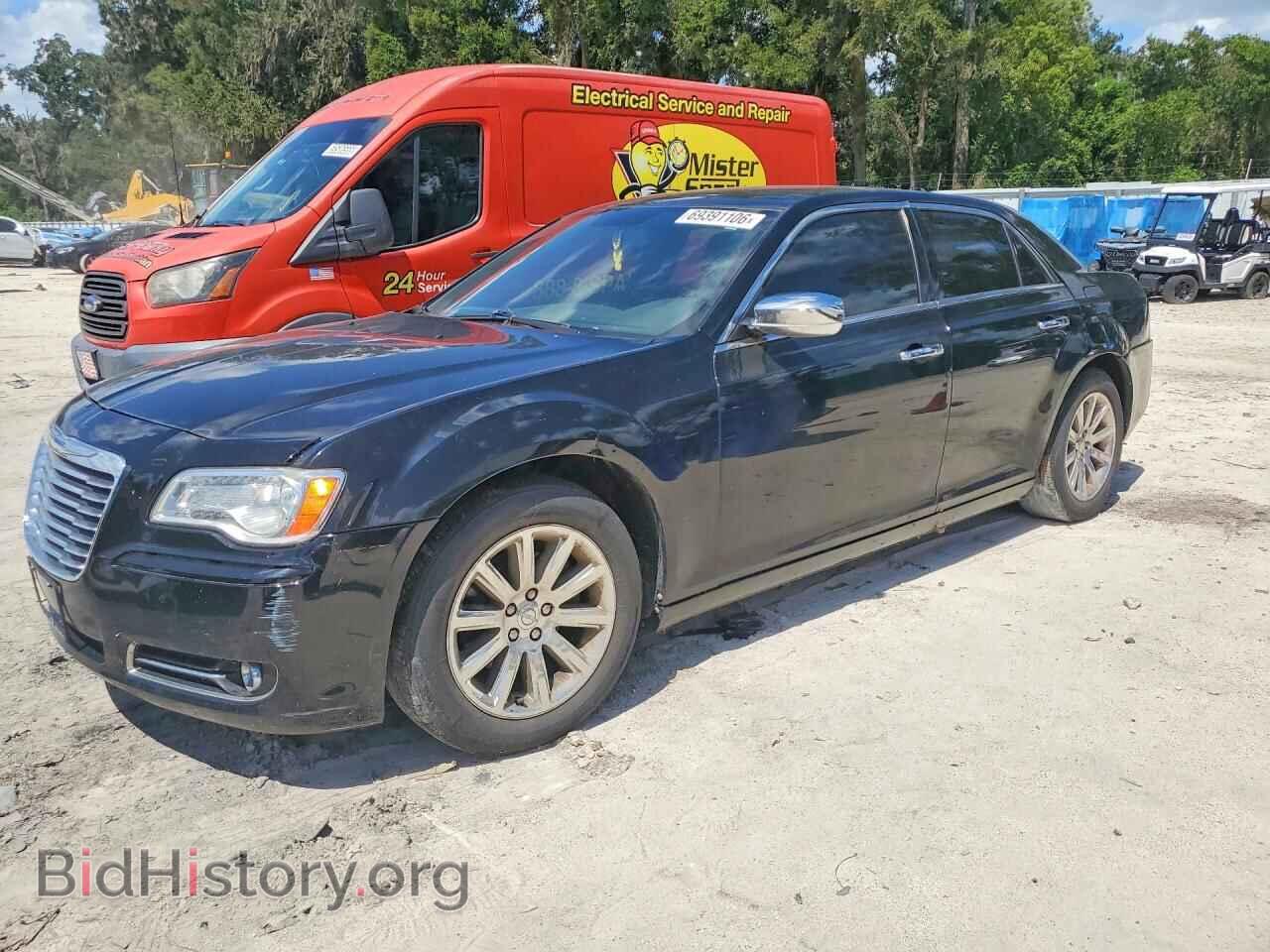 Фотография 2C3CCACG0CH212890 - CHRYSLER 300 2012