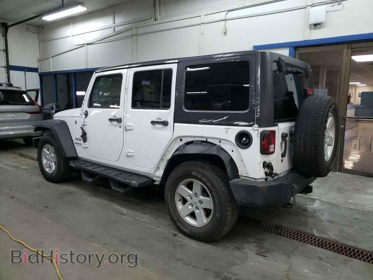 2017 JEEP WRANGLER - VIN: 1C4BJWDG3HL686304 - Фото 2
