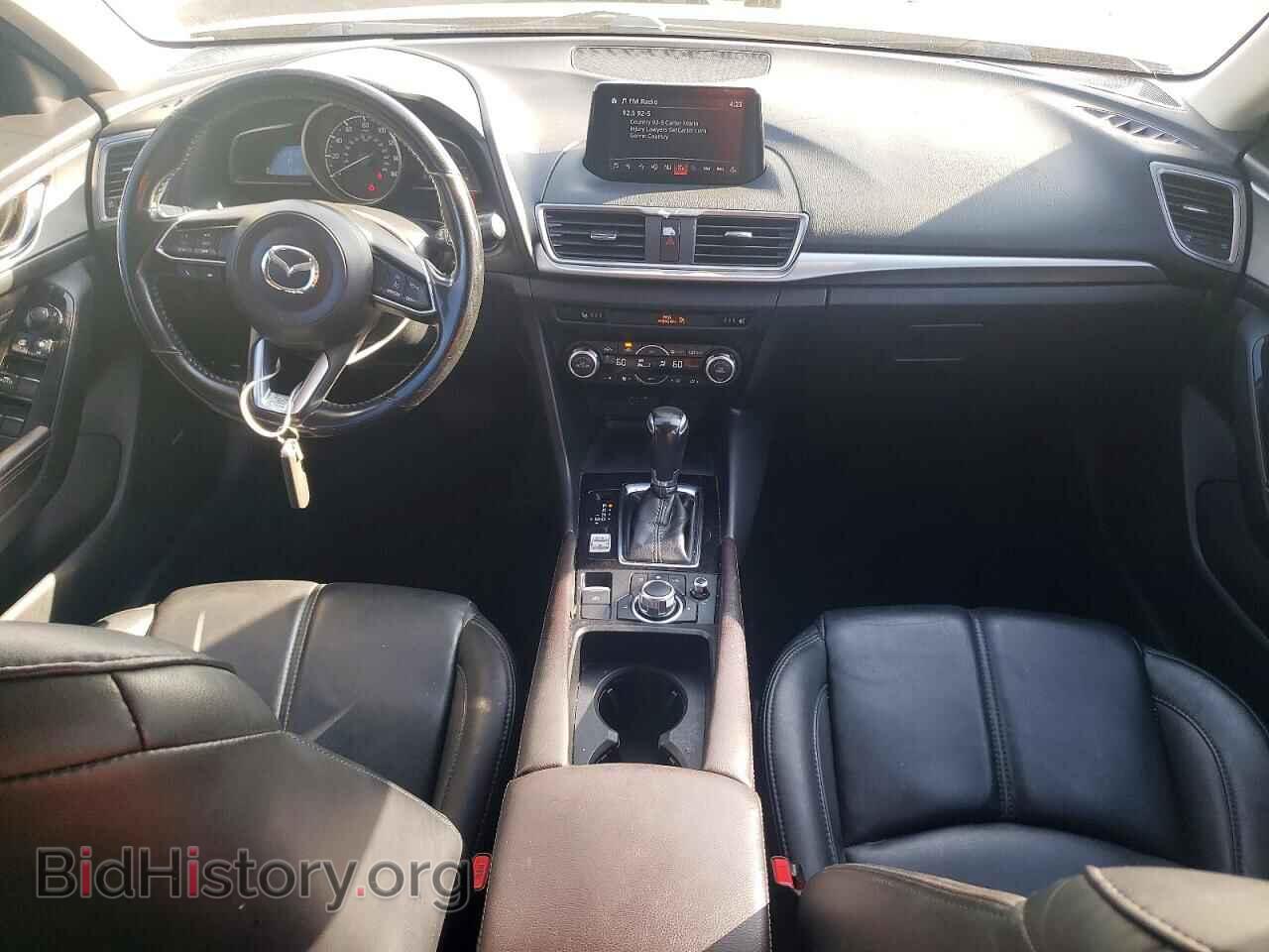 2018 MAZDA 3 - VIN: 3MZBN1L33JM218211 - Photo 8