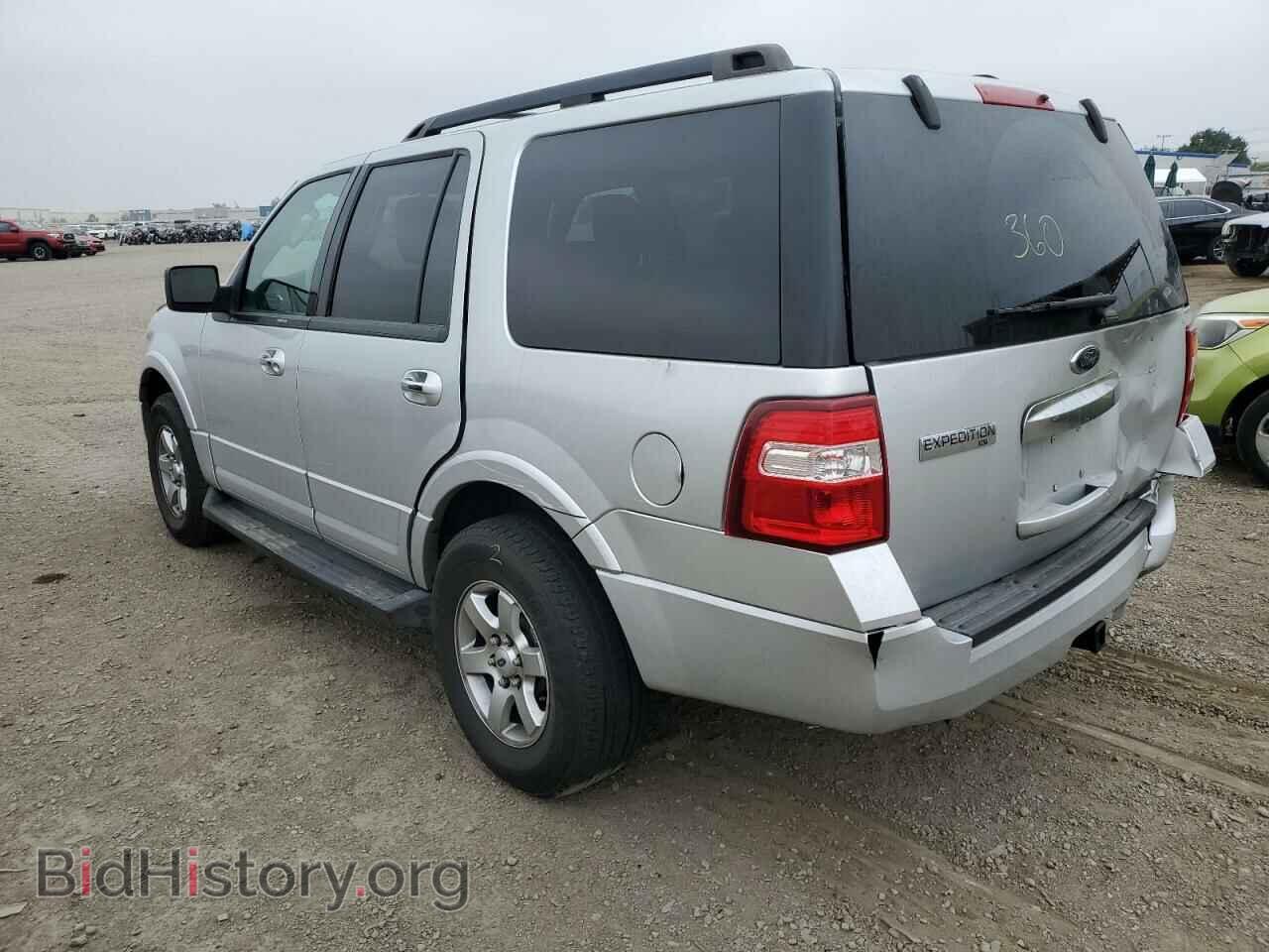 2010 FORD EXPEDITION - VIN: 1FMJU1F50AEA00629 - Фото 2
