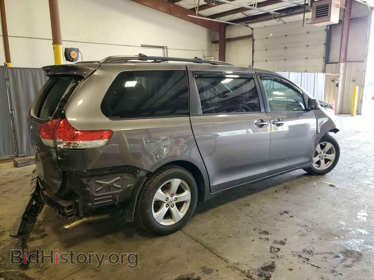 2011 TOYOTA All Models - VIN: 5TDKK3DC4BS171018 - Фото 3