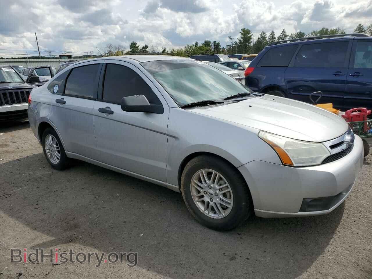 2009 FORD FOCUS - VIN: 1FAHP35NX9W178664 - Фото 4