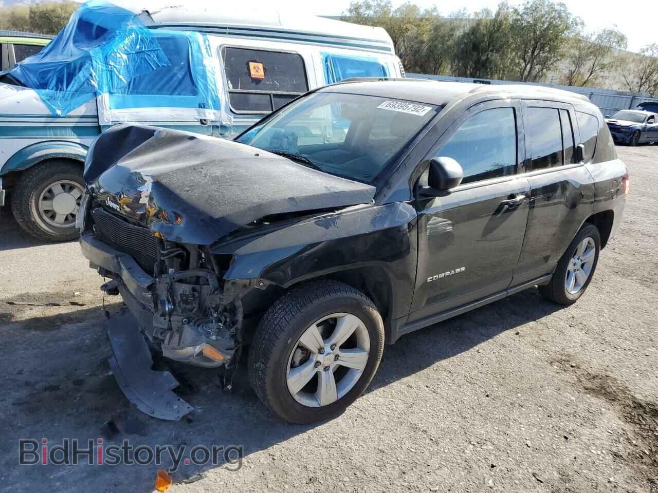 Фотография 1C4NJCBA5HD147039 - JEEP COMPASS 2017