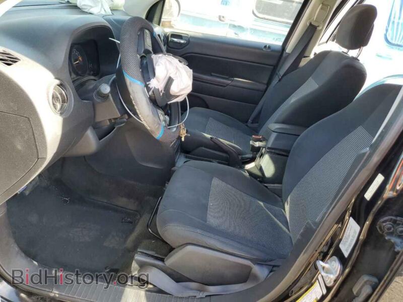 2017 Jeep COMPASS (VIN 1C4NJCBA5HD147039) — фото 7 из 12