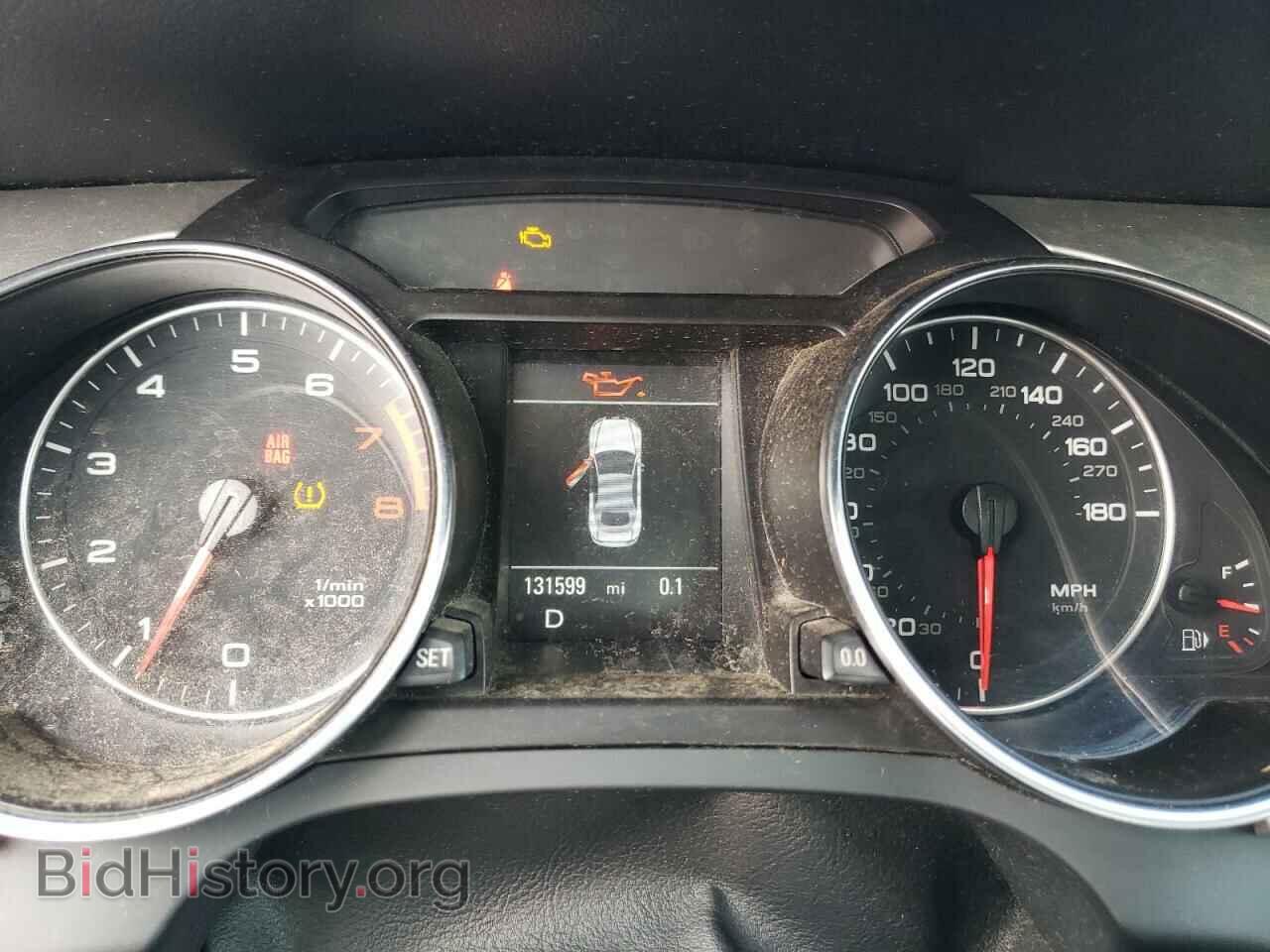 2011 AUDI A5 - VIN: WAULFAFH7BN018836 - Фото 9