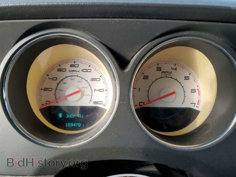 2011 Dodge CHALLENGER (VIN 2B3CJ5DT0BH542839) — photo 9 of 12
