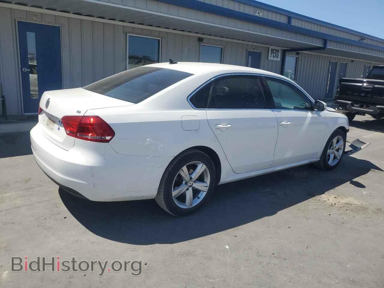 2013 VOLKSWAGEN PASSAT - VIN: 1VWBP7A32DC046050 - Фото 3
