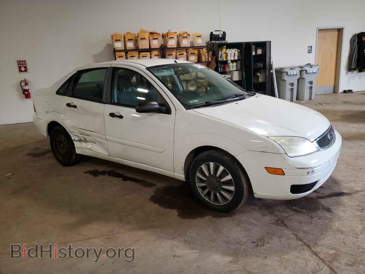 2005 FORD FOCUS - VIN: 1FAFP34N35W212933 - Фото 4