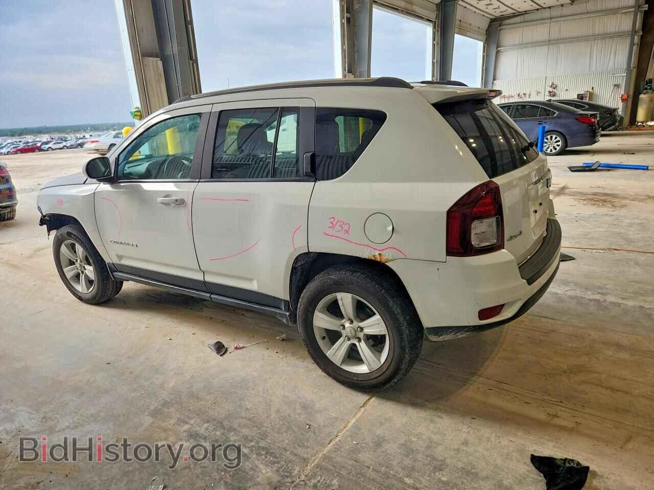2014 JEEP COMPASS - VIN: 1C4NJDEB1ED646054 - Photo 2
