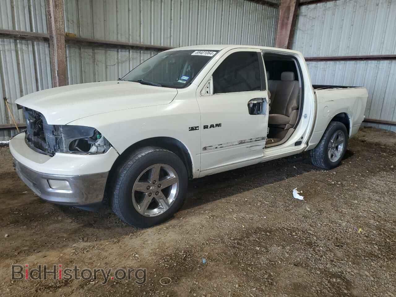 Photo 1D7RB1CT4AS226289 - DODGE All Models 2010