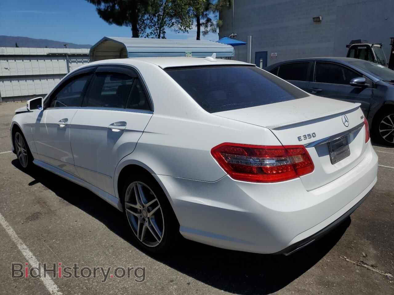 2013 MERCEDES-BENZ E-CLASS - VIN: WDDHF5KB1DA760019 - Фото 2