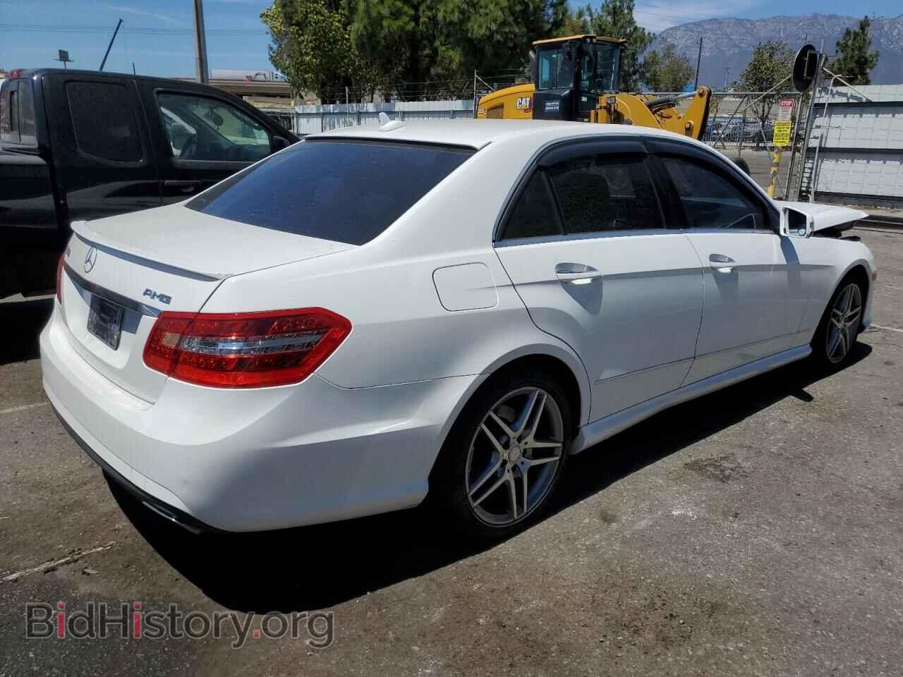 2013 MERCEDES-BENZ E-CLASS - VIN: WDDHF5KB1DA760019 - Фото 3