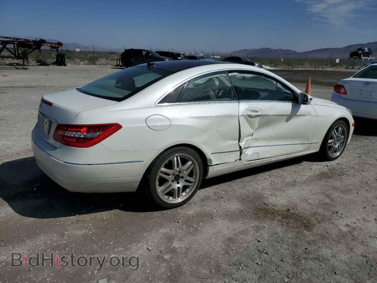 2010 MERCEDES-BENZ E-CLASS - VIN: WDDKJ5GB2AF027473 - Фото 3