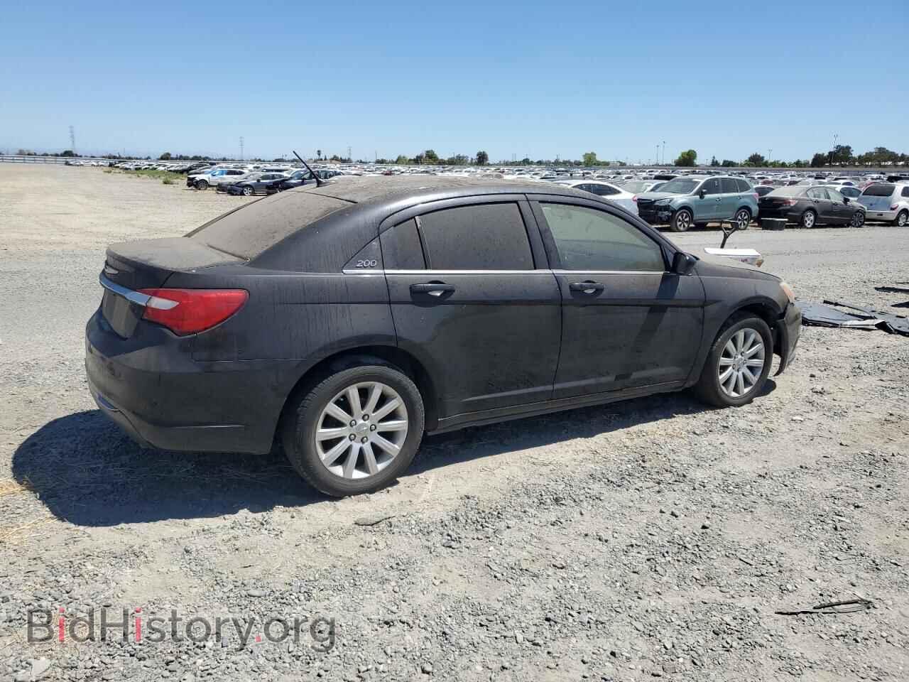 2013 CHRYSLER 200 - VIN: 1C3CCBBG3DN573451 - Фото 3