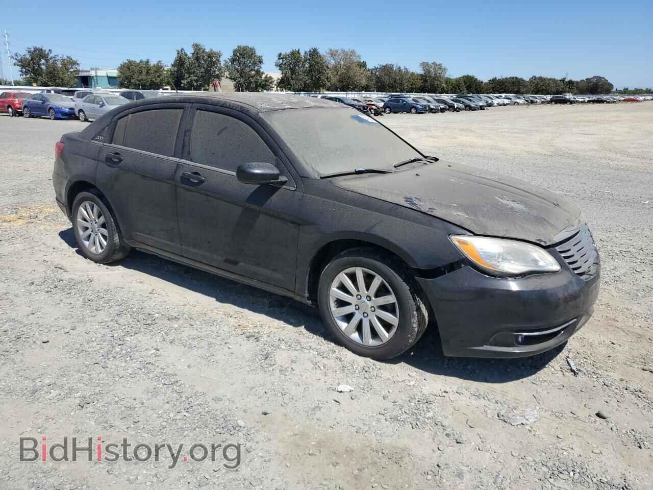 2013 CHRYSLER 200 - VIN: 1C3CCBBG3DN573451 - Фото 4