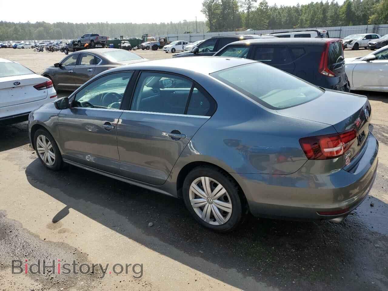 2017 VOLKSWAGEN JETTA - VIN: 3VW2B7AJ8HM292635 - Фото 2