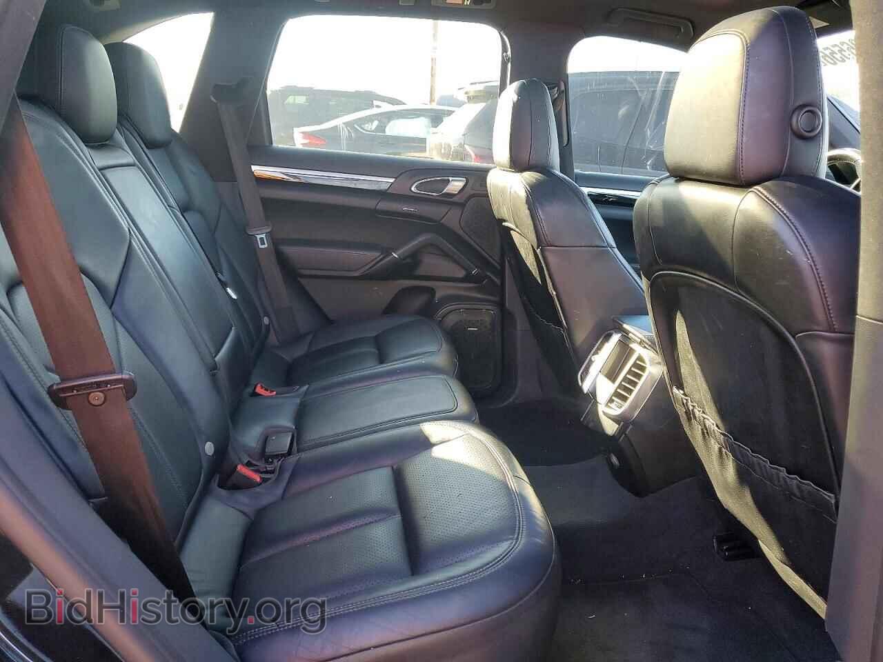 2016 PORSCHE CAYENNE - VIN: WP1AA2A29GLA06612 - Photo 11