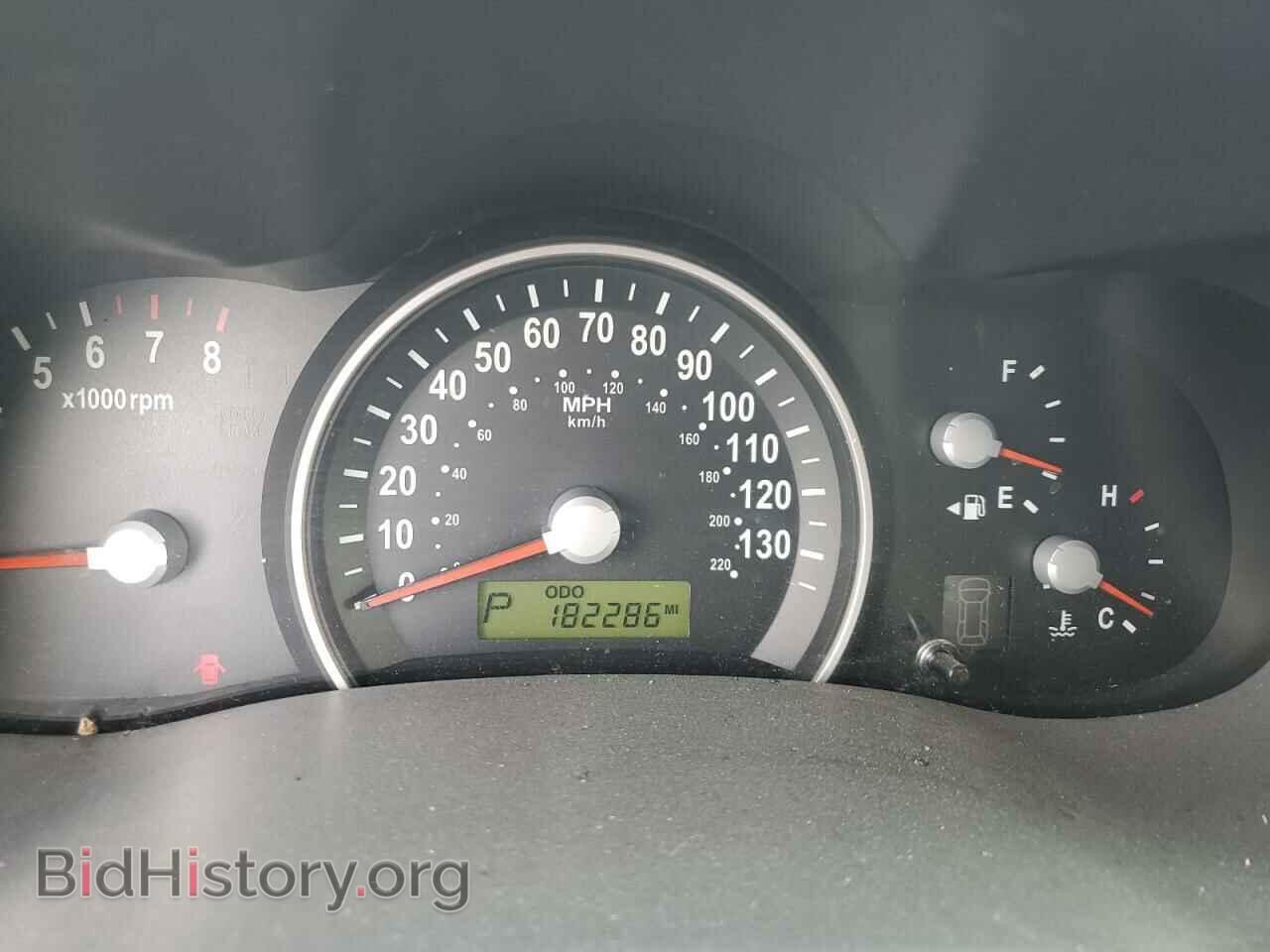 2007 KIA All Models - VIN: KNDMB233276183809 - Фото 9