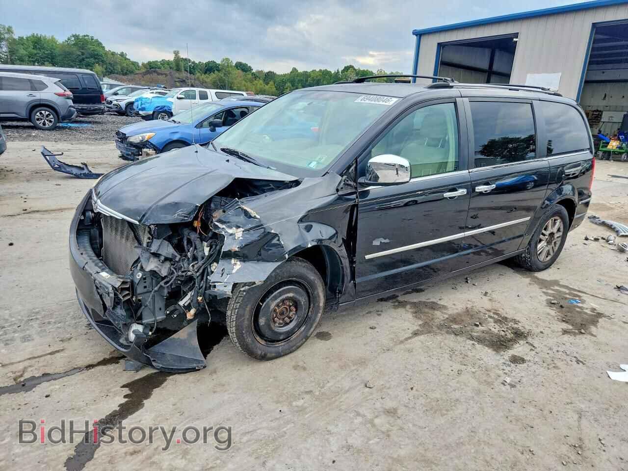 Photo 2A4RR7DX0AR399328 - CHRYSLER MINIVAN 2010