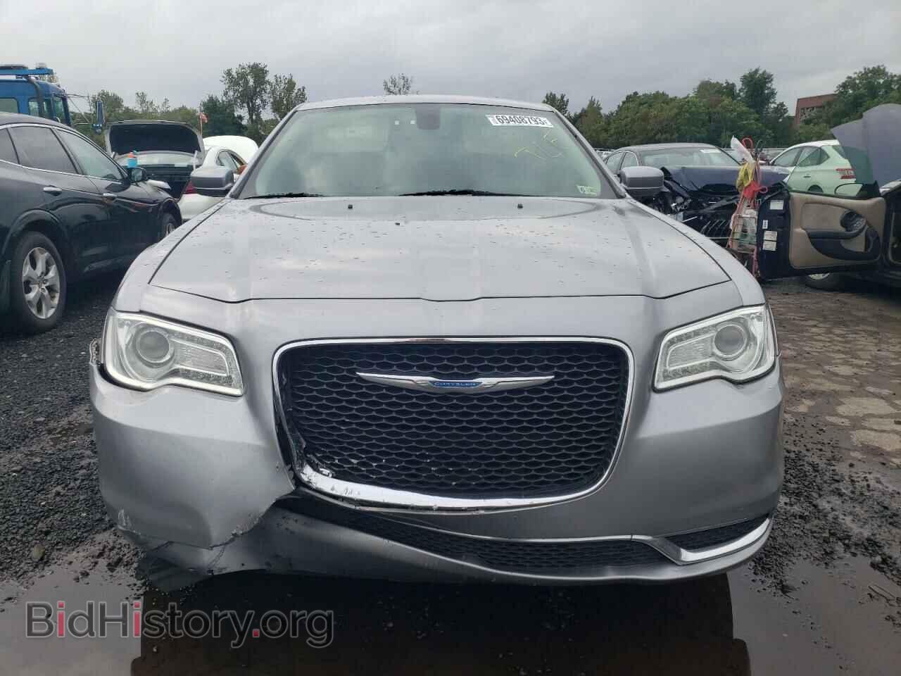 2017 CHRYSLER 300 - VIN: 2C3CCARG6HH586127 - Фото 5