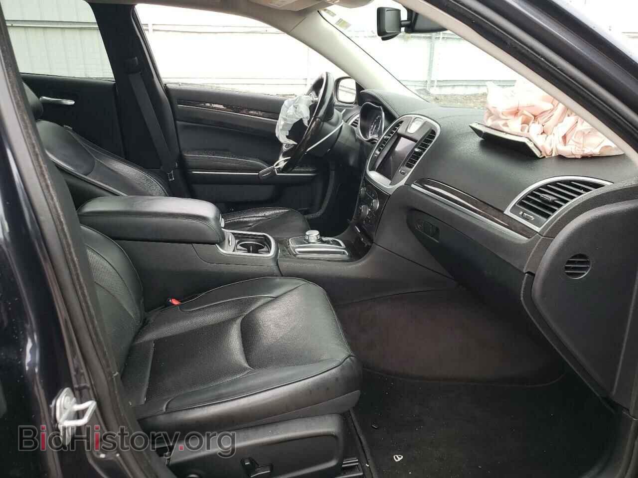 2019 CHRYSLER 300 - VIN: 2C3CCAEG5KH536526 - Фото 7