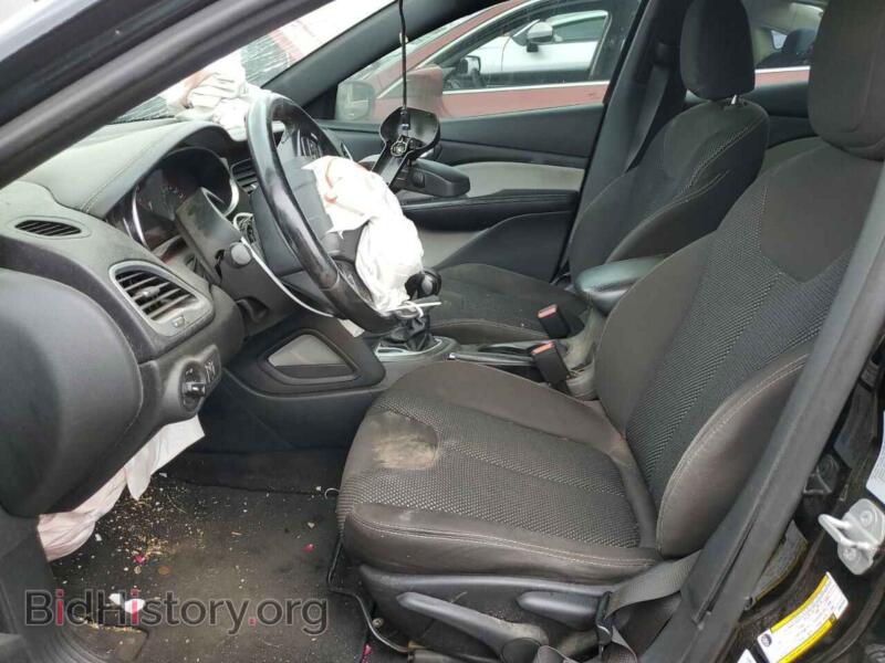 2015 Dodge DART (VIN 1C3CDFBB4FD337019) — photo 7 of 12