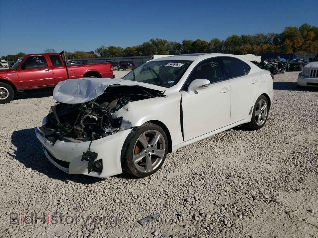 Photo JTHBF5C20B5129619 - LEXUS IS 2011