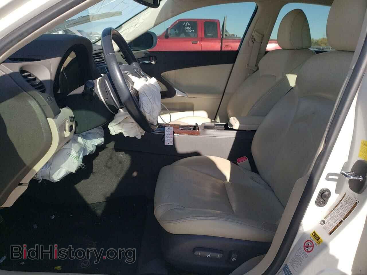 2011 LEXUS IS - VIN: JTHBF5C20B5129619 - Фото 7