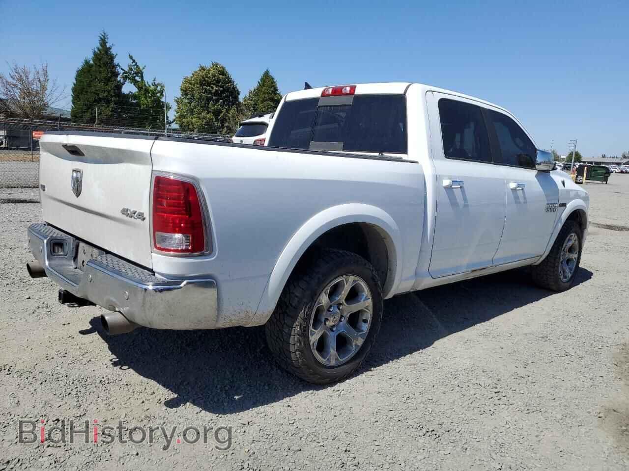 2018 RAM 1500 - VIN: 1C6RR7NM5JS354787 - Фото 3